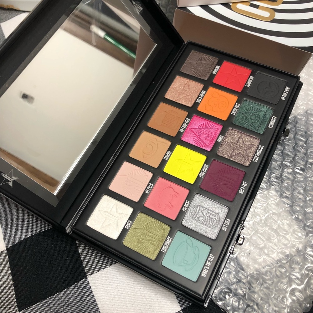 Jeffree Star x Shane Dawson Conspiracy Palette
